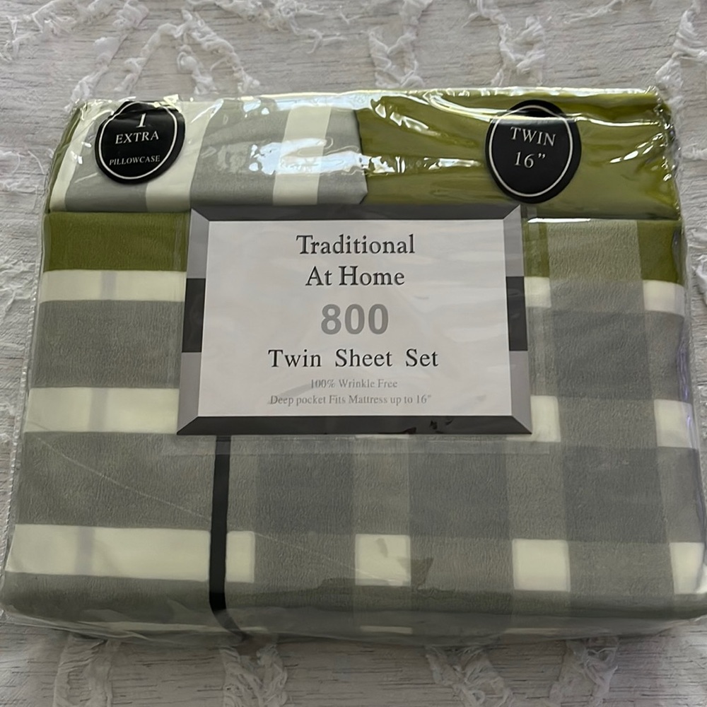 Twin sheet set
